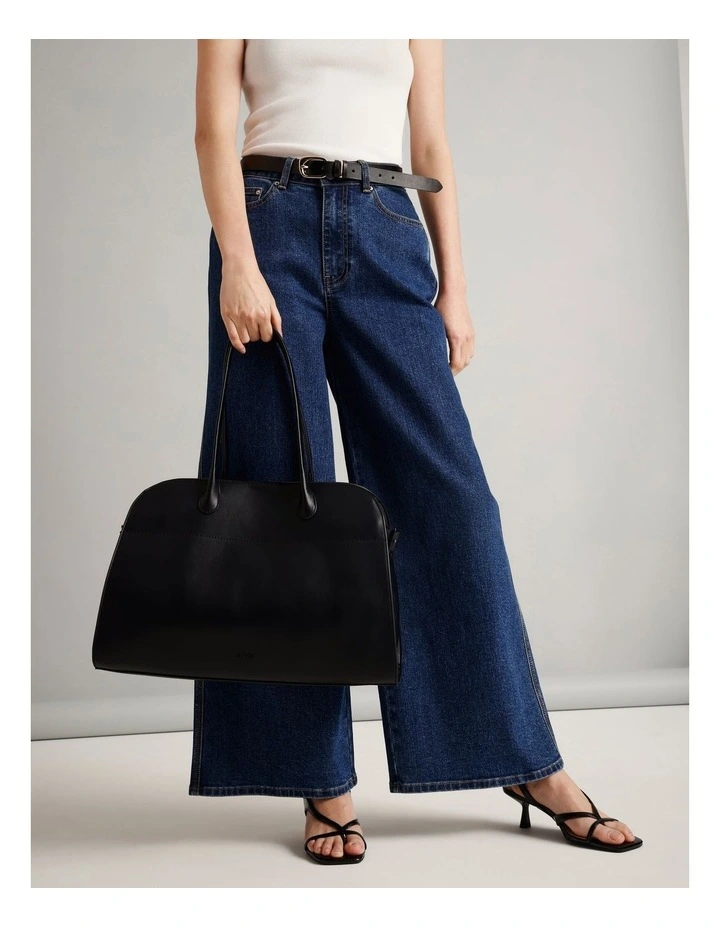 Victoria XL Tote Bag in Black image 4