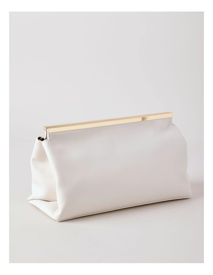 Carrie Clutch Bag in White image 3