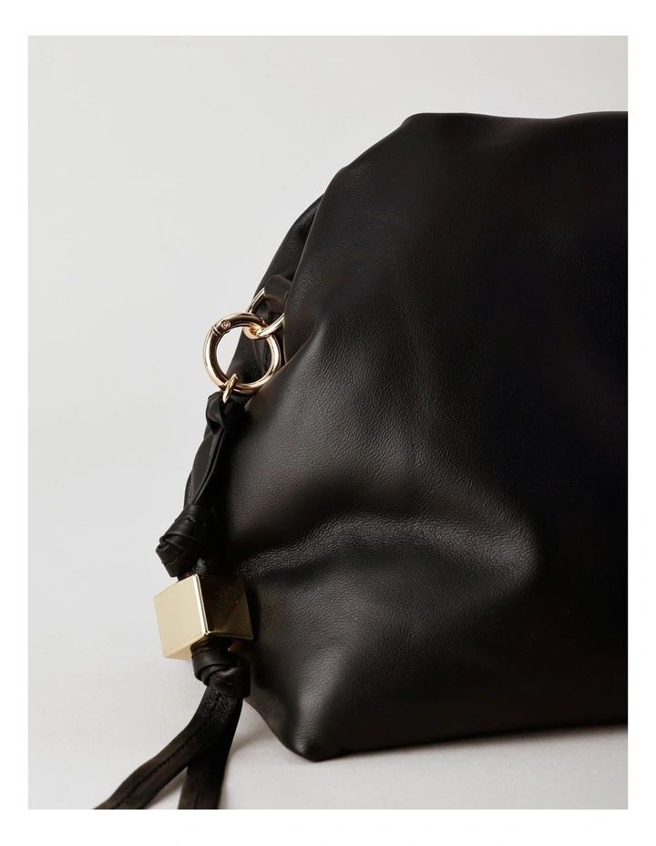 Andrea Clutch Bag in Black image 3