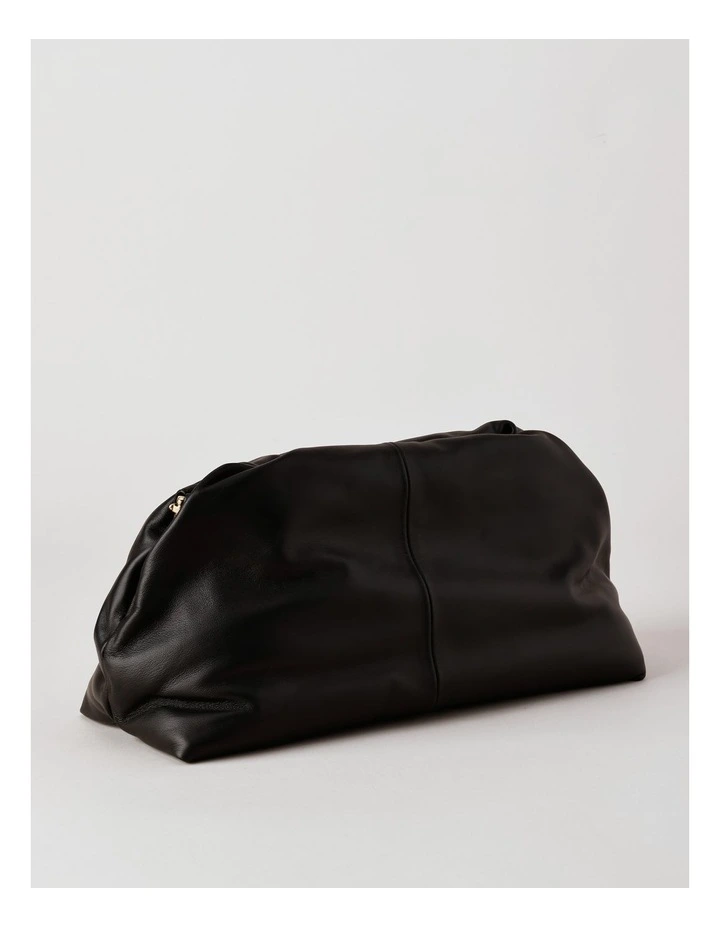 Andrea Clutch Bag in Black image 5