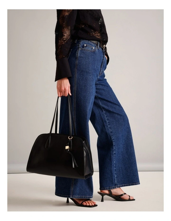 Melrose Tote Bag in Black image 4