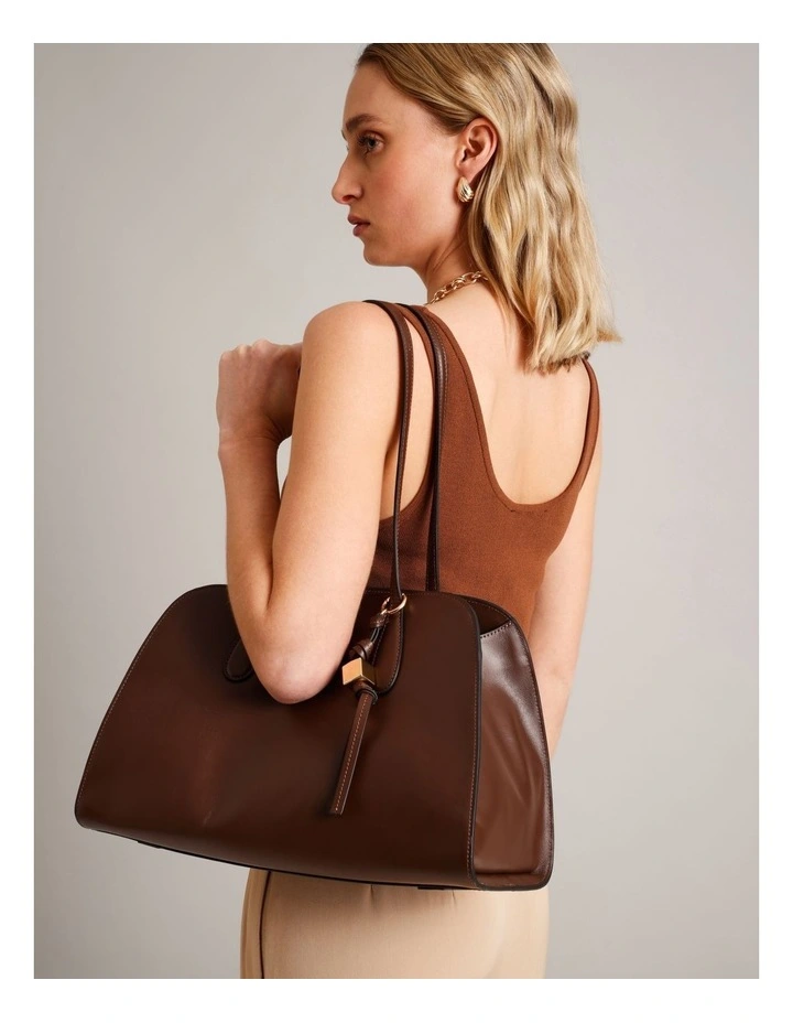 Melrose Tote Bag in Chocolate image 4