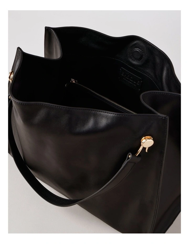 Stevie Leather Tote Bag in Black image 6