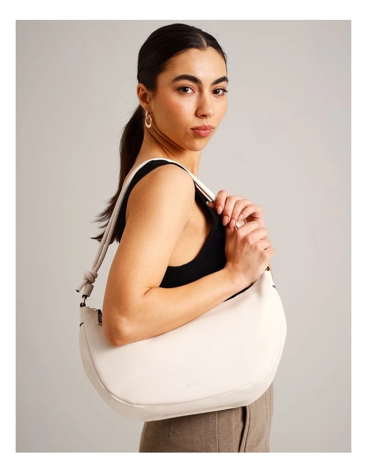Annette Shoulder Bag in White image 2