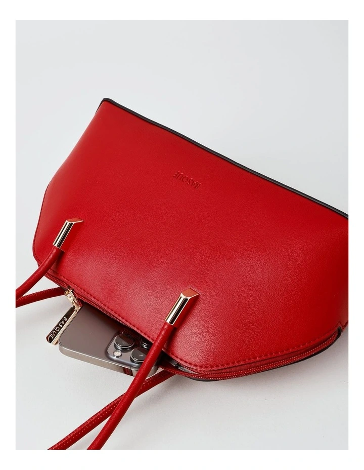 Erica Shoulder Bag in Red image 7