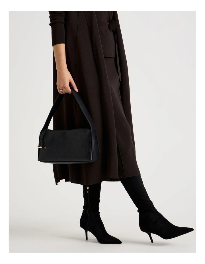 Tara Shoulder Bag in Black image 4