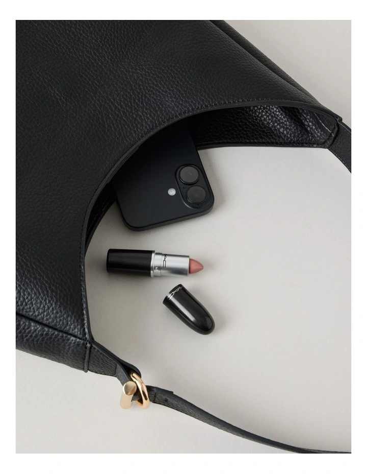 Tara Shoulder Bag in Black image 7