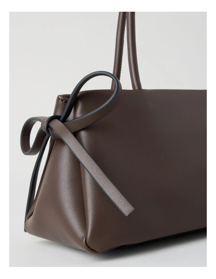 Tory Shoulder Bag in Chocolate image 4