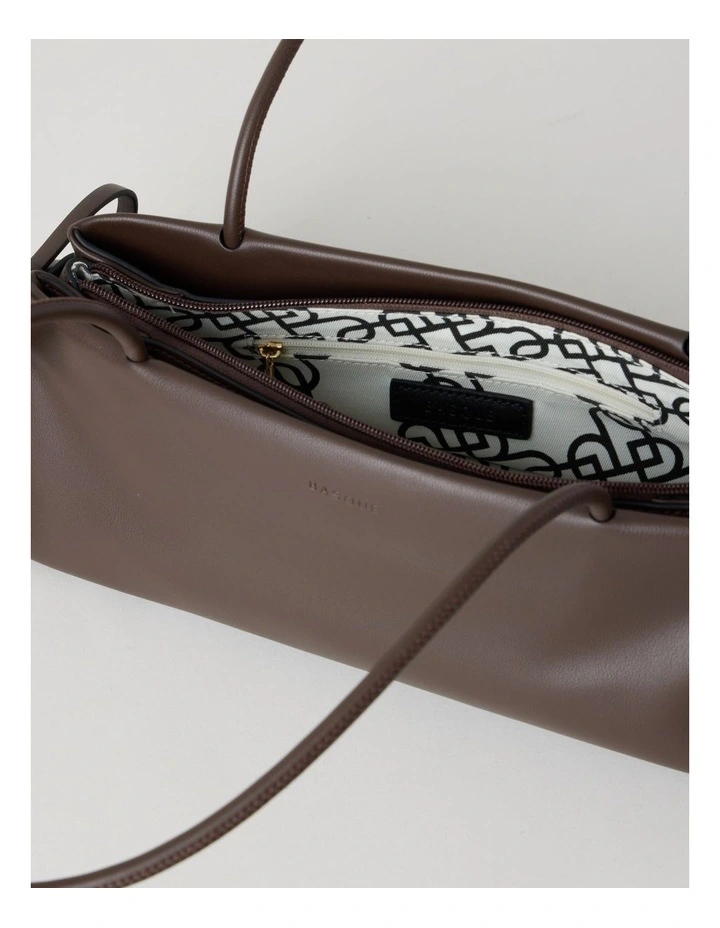 Tory Shoulder Bag in Chocolate image 5