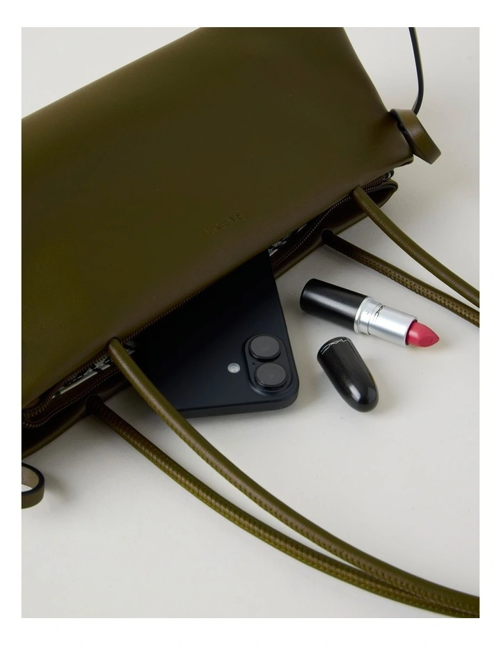 Tory Shoulder Bag in Pesto image 6