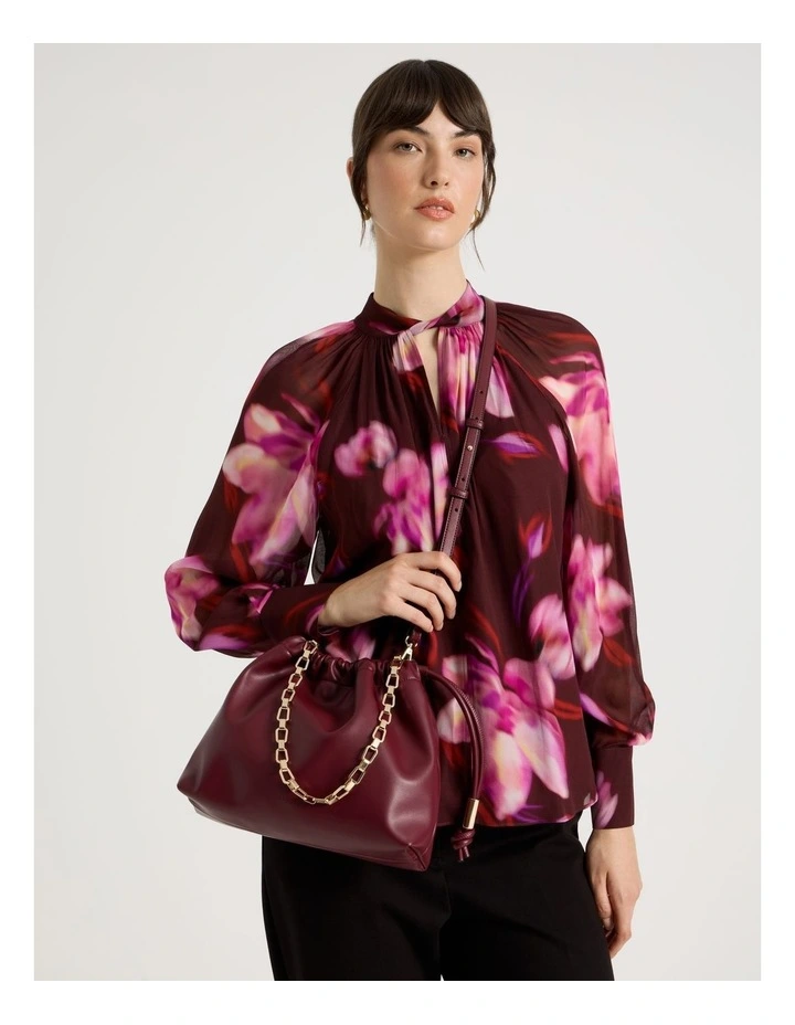 Ashley Shoulder Bag in Merlot image 4