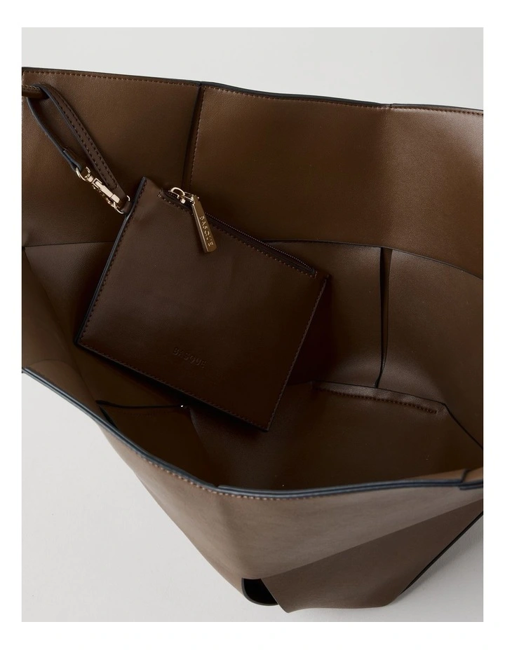 Bowie Tote Bag in Tan image 5
