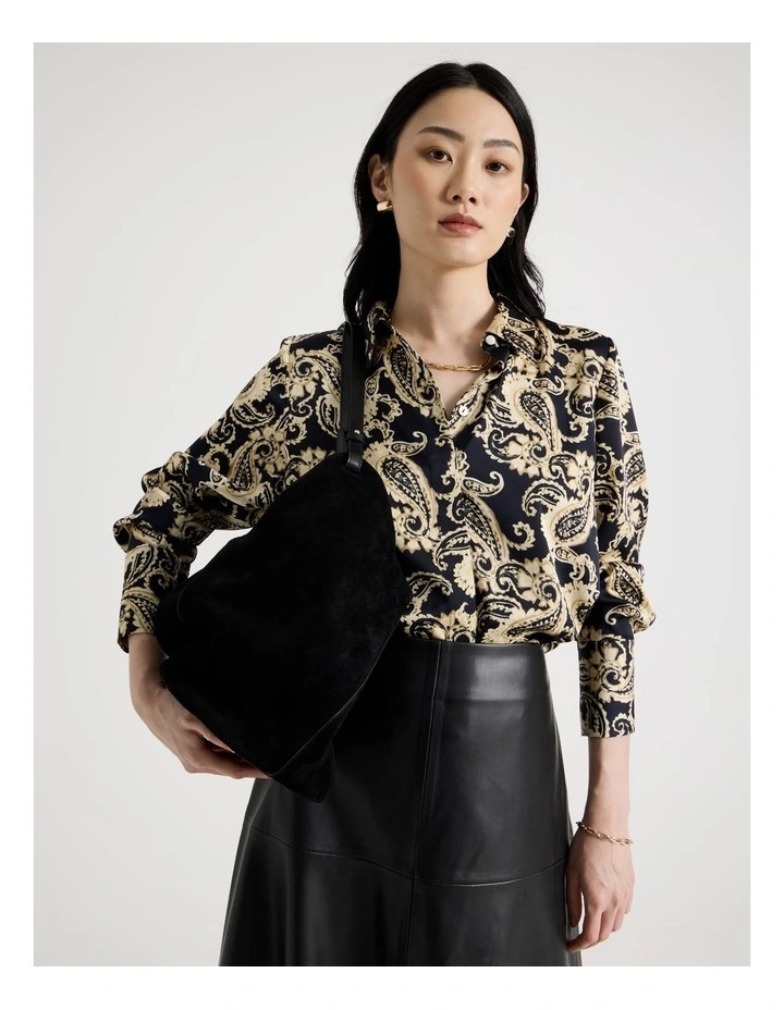 Kailee Suede Leather Tote Bag in Black image 4