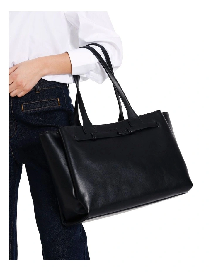 Sienna II Tote Bag in Black image 4