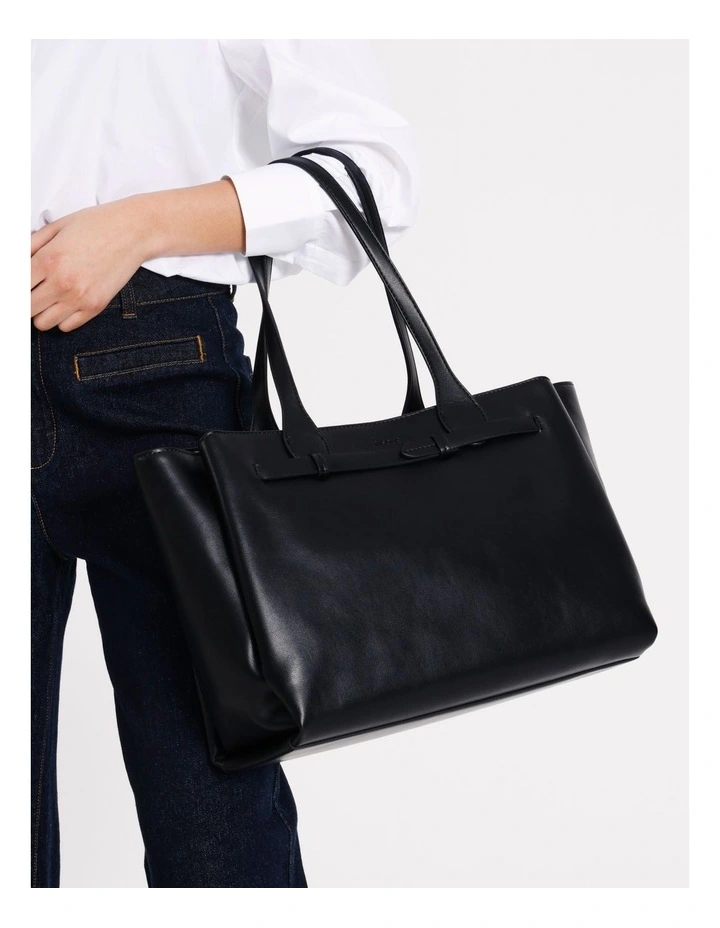 Sienna II Tote Bag in Black image 5