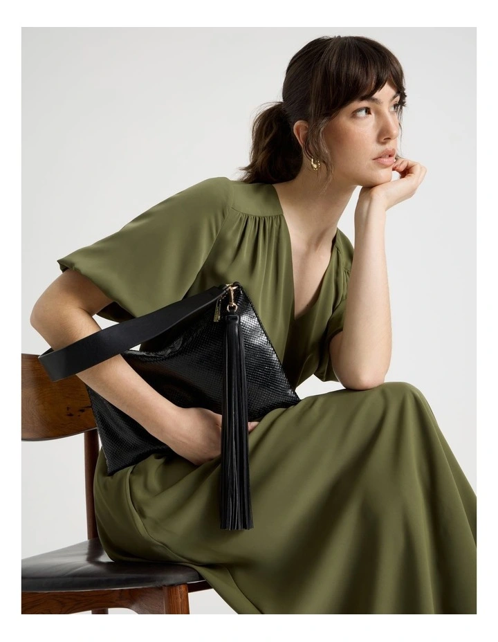 Chloe Shoulder Bag in Black image 2