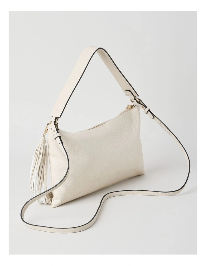 Chloe Shoulder Bag in Cream image 3