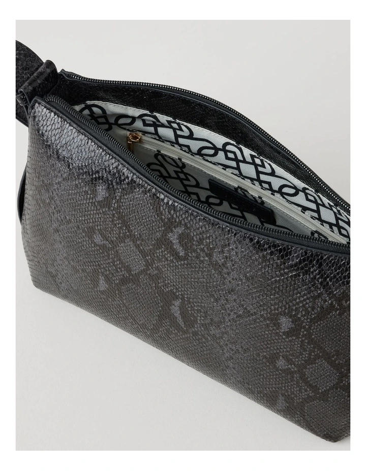 Sofia Shoulder Bag in Black image 4