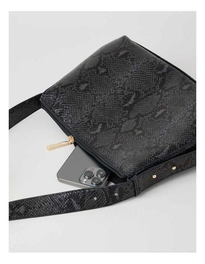 Sofia Shoulder Bag in Black image 5