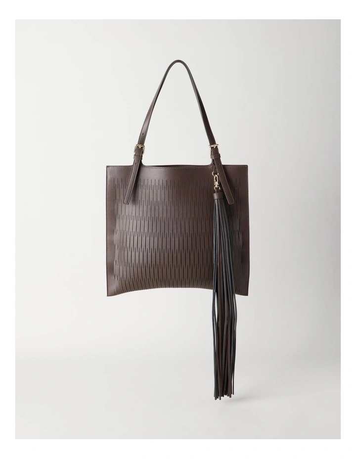 Claire Tote Bag in Chocolate image 4