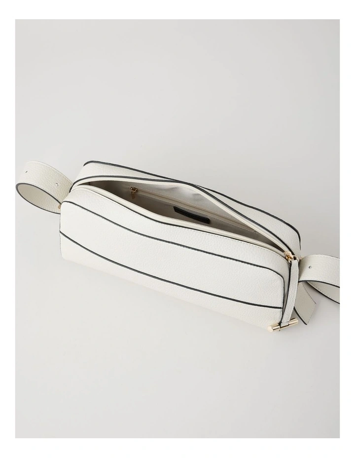 Kellie Shoulder Bag in Stone image 6