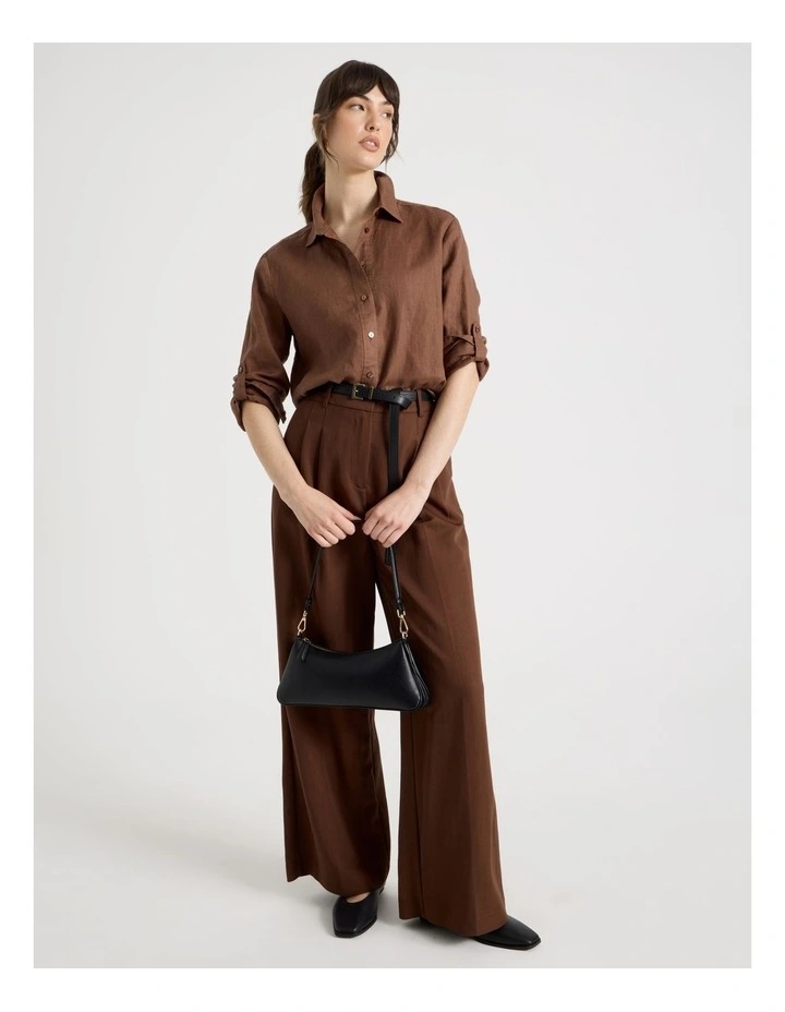 Cynthia Shoulder Bag in Black image 4