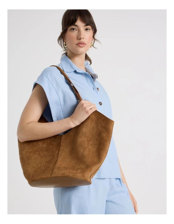 Kaycee Tote Bag in Light Tan image 2