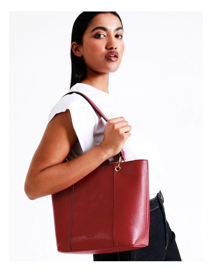 Ajay Zip Top Tote Bag in Red image 4
