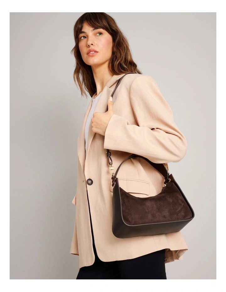 Cologne Shoulder Bag in Chocolate