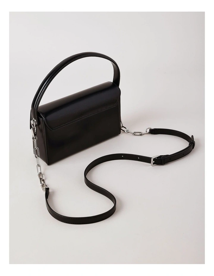 Evalia Shoulder Bag in Black image 3