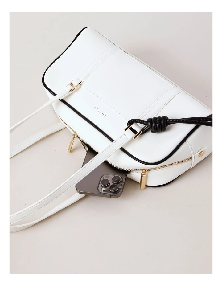 Isla Bowler Bag in White image 5