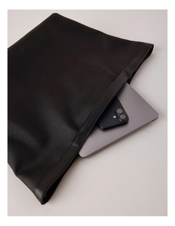 Grace Tote Bag in Black image 7