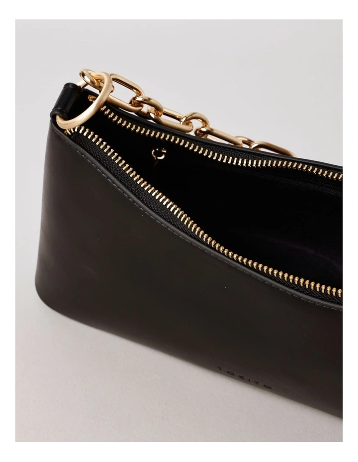Cynthia Shoulder Bag in Black image 5
