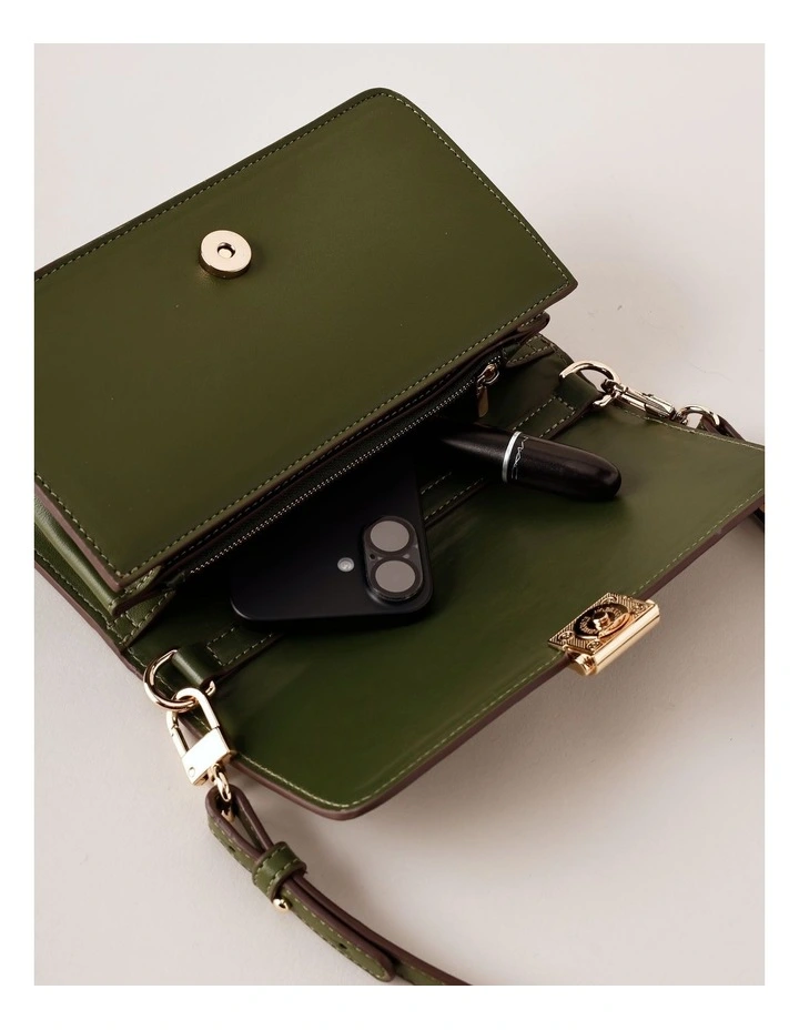 Lyon Shoulder Bag in Olive image 3
