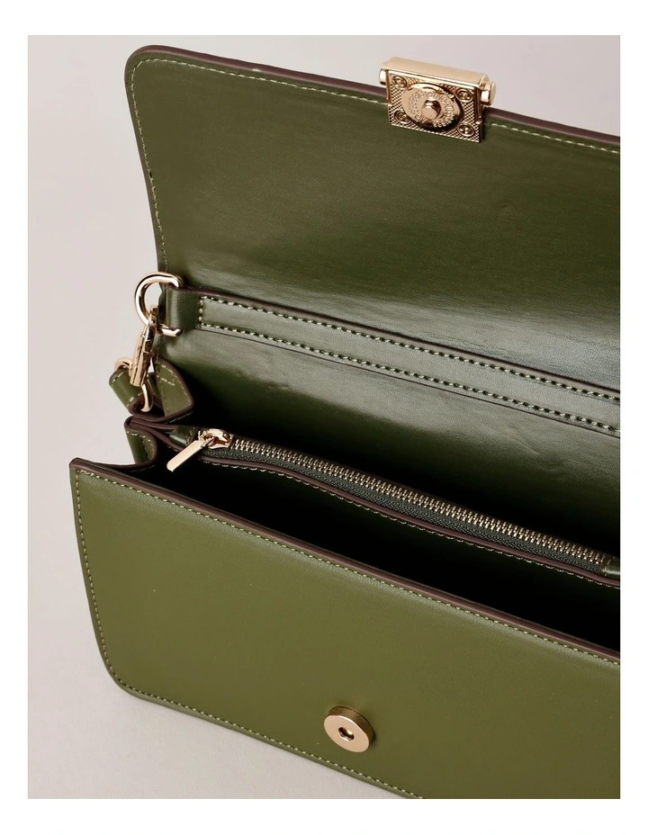 Lyon Shoulder Bag in Olive image 7