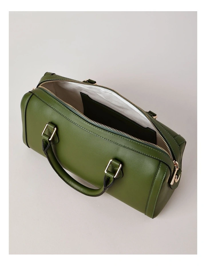Verona Duffle Bag in Olive image 7