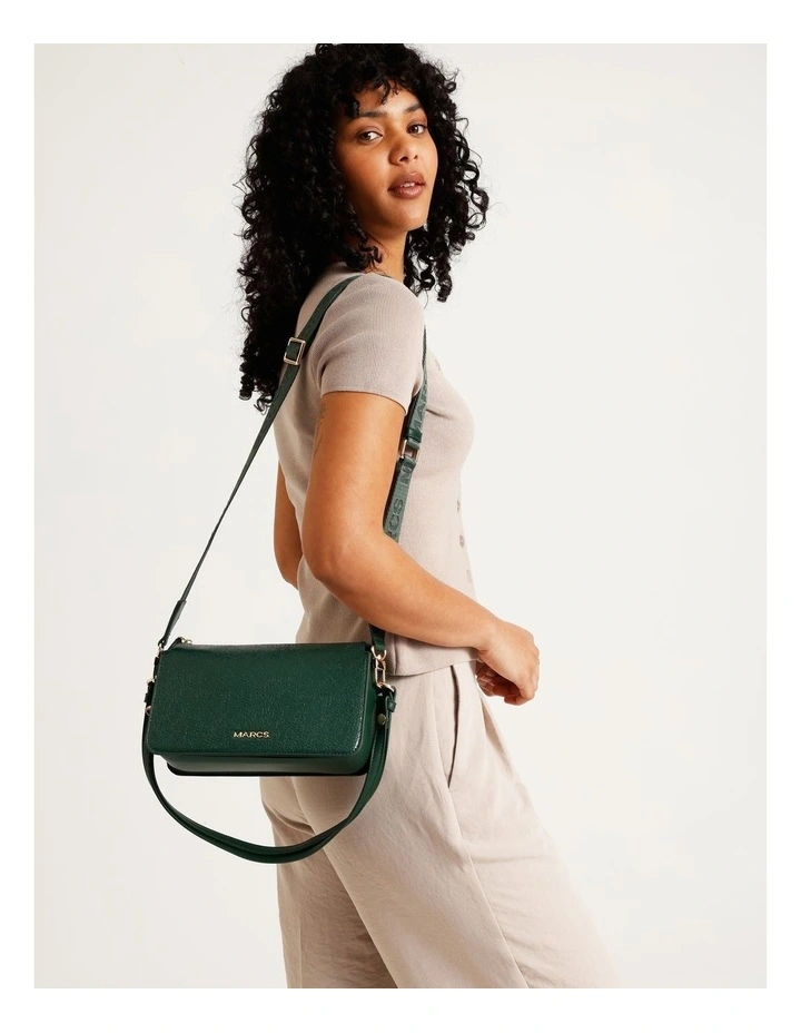 Perugia Shoulder Bag in Green image 4