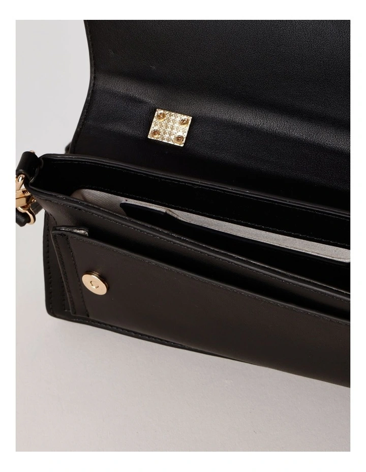 Marsala Clutch Bag in Black image 7