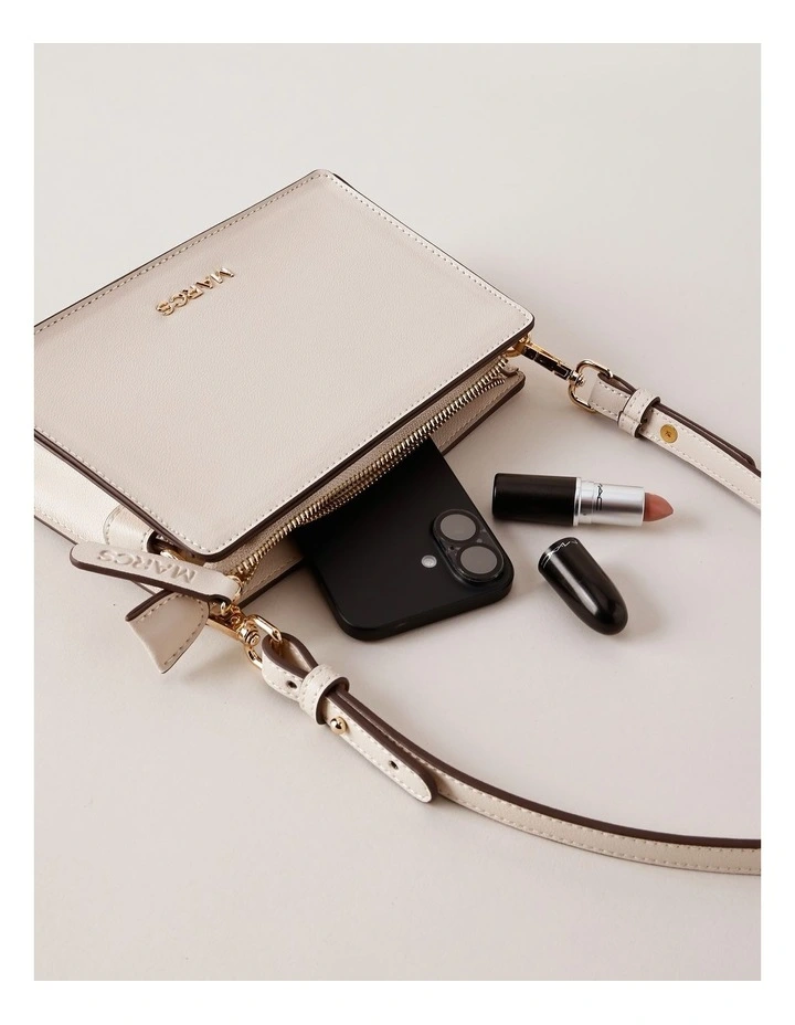 Belfast Shoulder Bag in Vanilla image 3