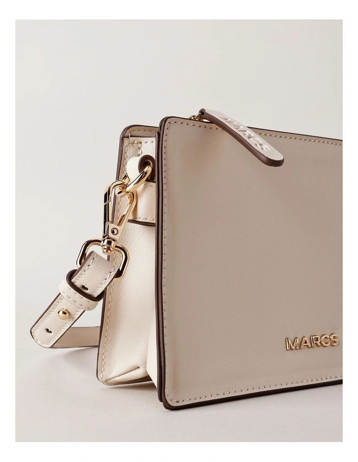 Belfast Shoulder Bag in Vanilla image 6