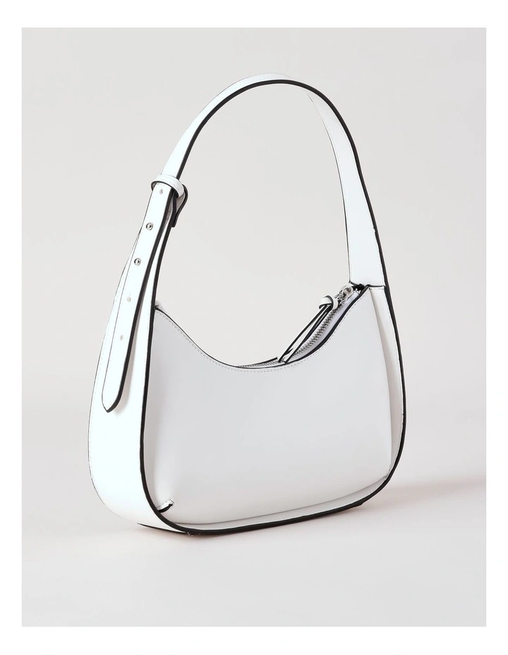 Miley Shoulder Bag in White image 5