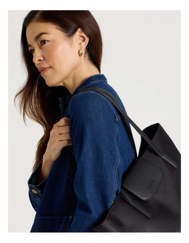 Mornington Tote Bag in Black image 4