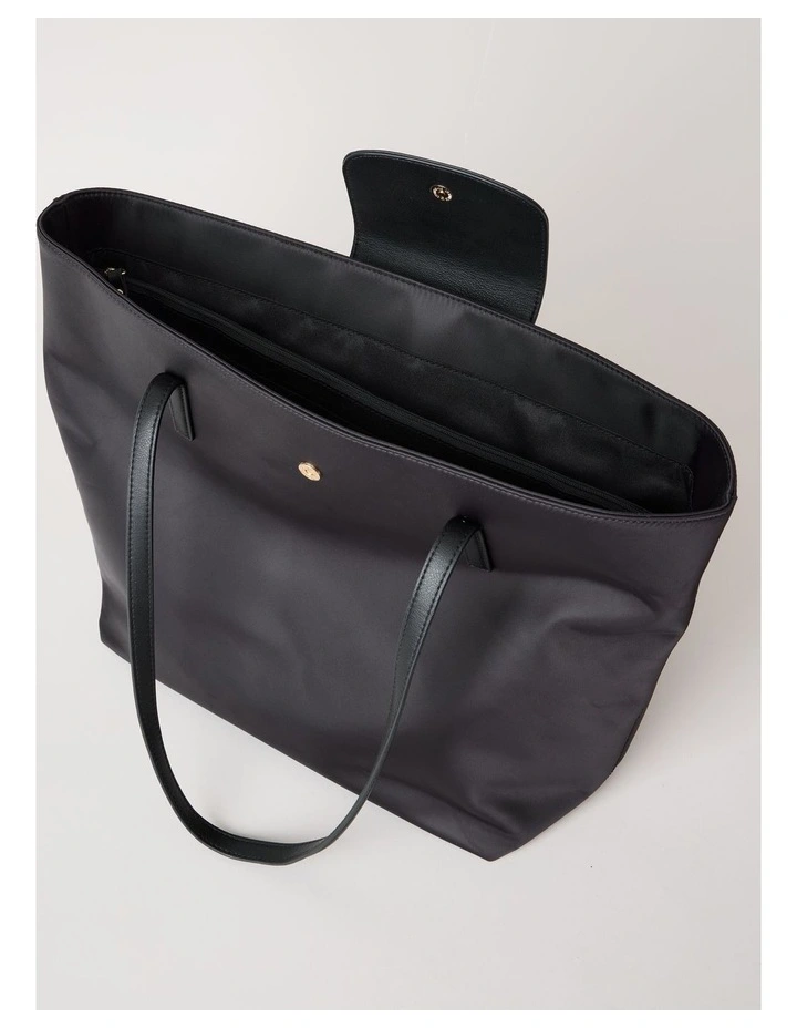 Mornington Tote Bag in Black image 4