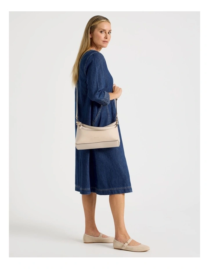 Blairgowrie Shoulder Bag in Chalk image 2