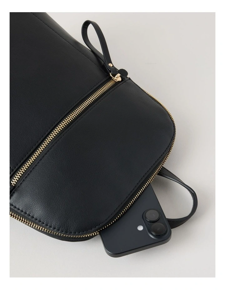 Tootgarook Backpack in Black image 5