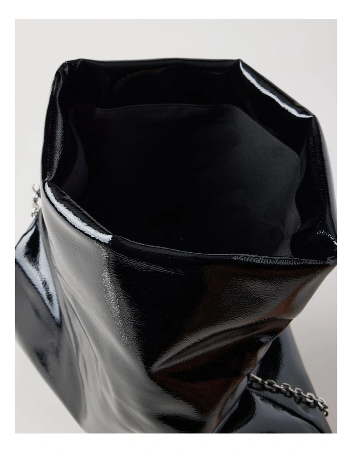 Blossom Clutch Bag in Black image 4