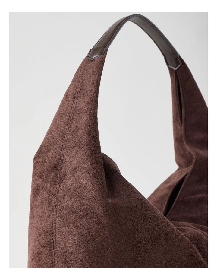 Britney Shoulder Bag in Chocolate image 3