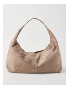 Britney Shoulder Bag in Mocha