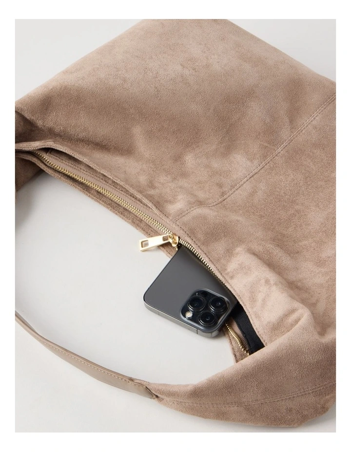 Britney Shoulder Bag in Mocha image 7