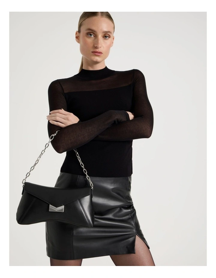 Betsy Shoulder Bag in Black image 2